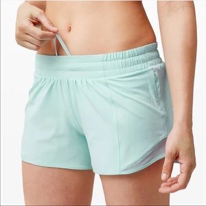 *RARE* NWT Lululemon Hotty Hot Shorts Blue Glow